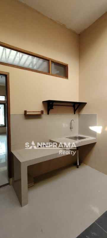 rumah siap huni dalam cluster di cagar alam depok