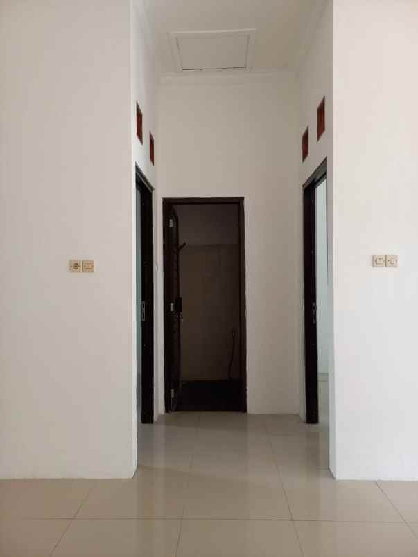 rumah siap huni dilokasi strategis aman dan nyaman