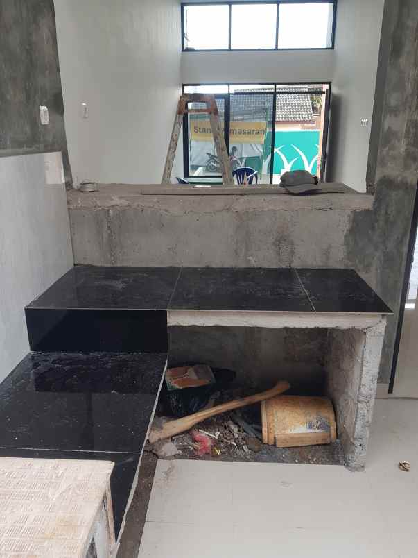 rumah spek mewah shm di banyumanik semarang