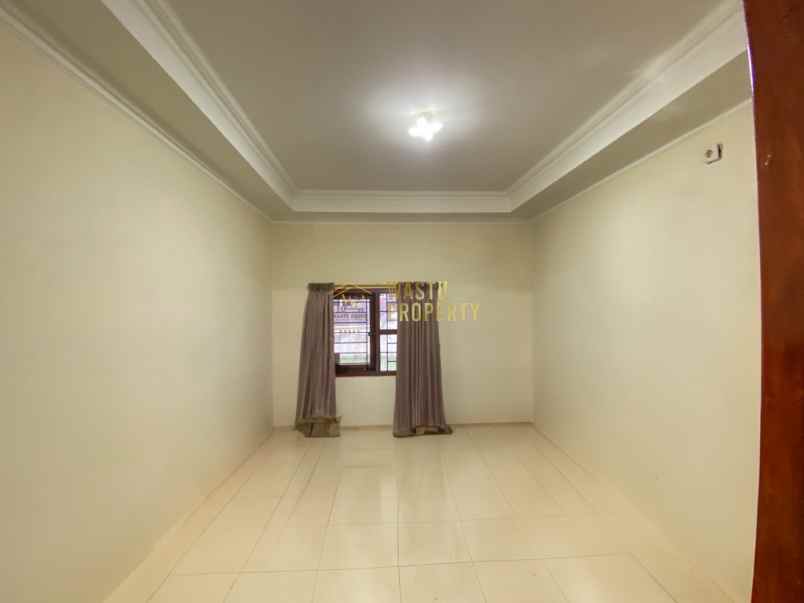 rumah strategis dekat kampus ugm nego sampai jadi