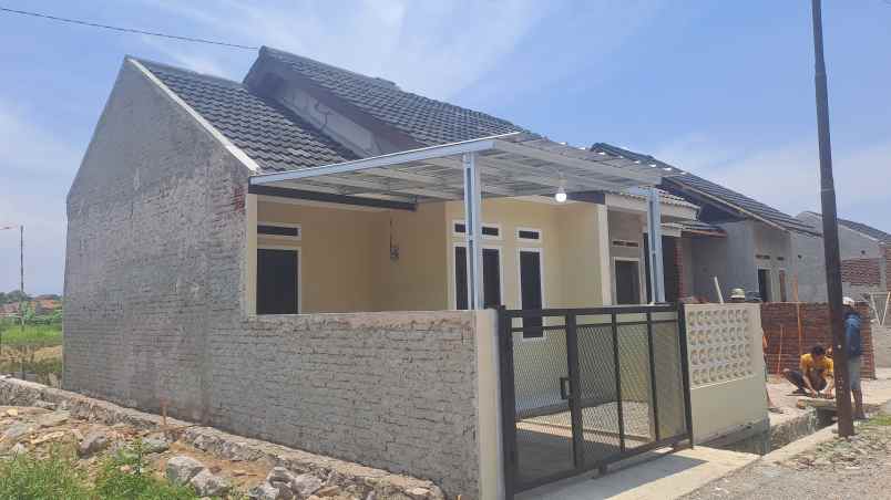 rumah strategis di bandung