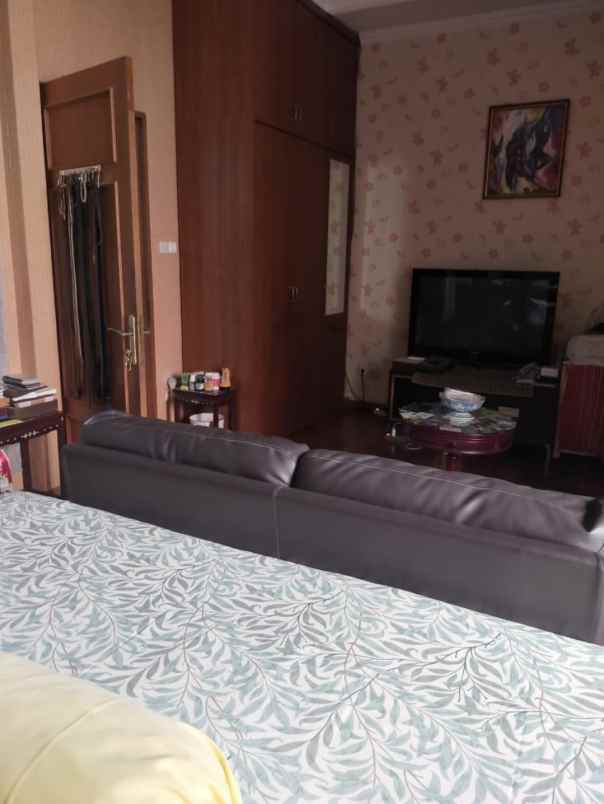 rumah taman bougenville estate jatibening bekasi