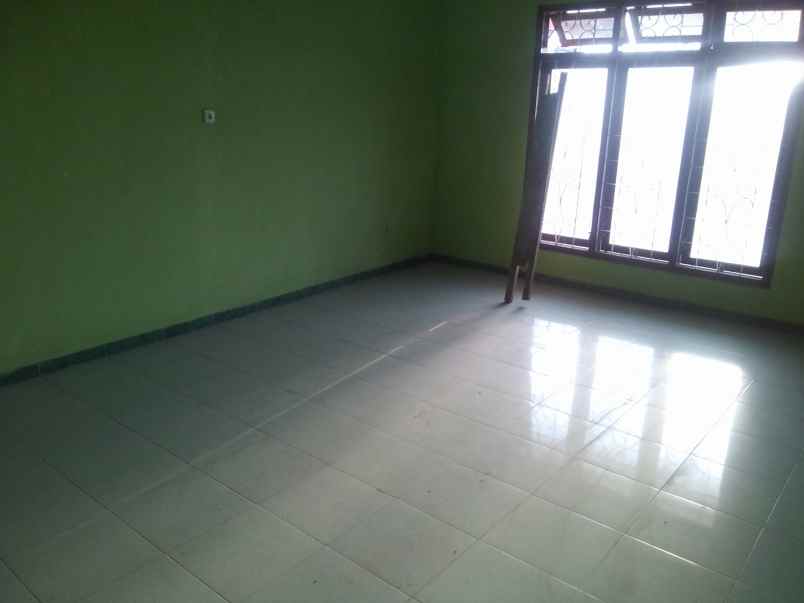 rumah tepi jalan kh mansyur