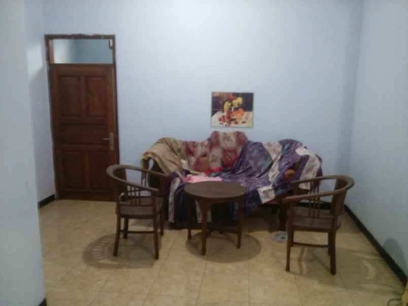 rumah tepi jalan kh mansyur