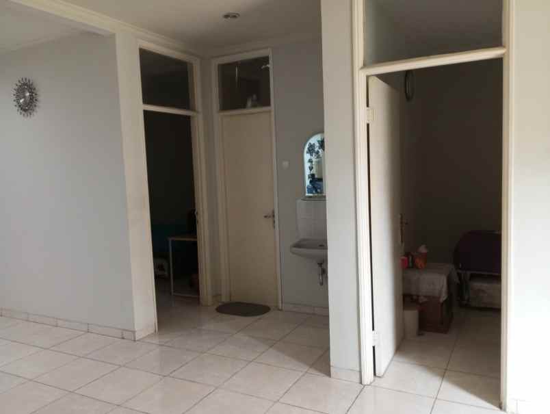 rumah tinggal lippo cikarang