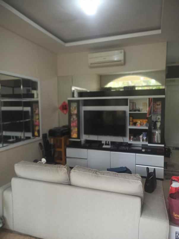 sewa penhouse teluk intan teluk gong jak bar