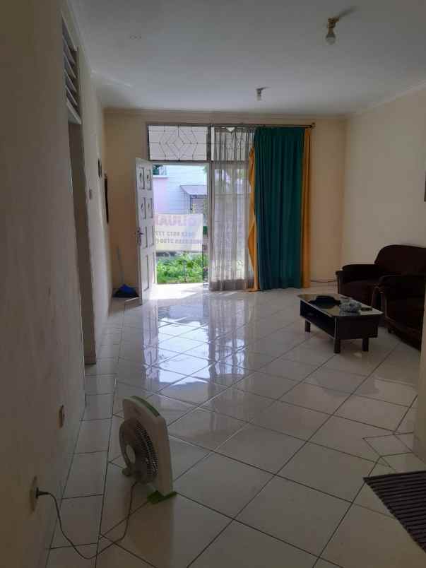 760 jt dapat rumah strategis dekat tol cibatu