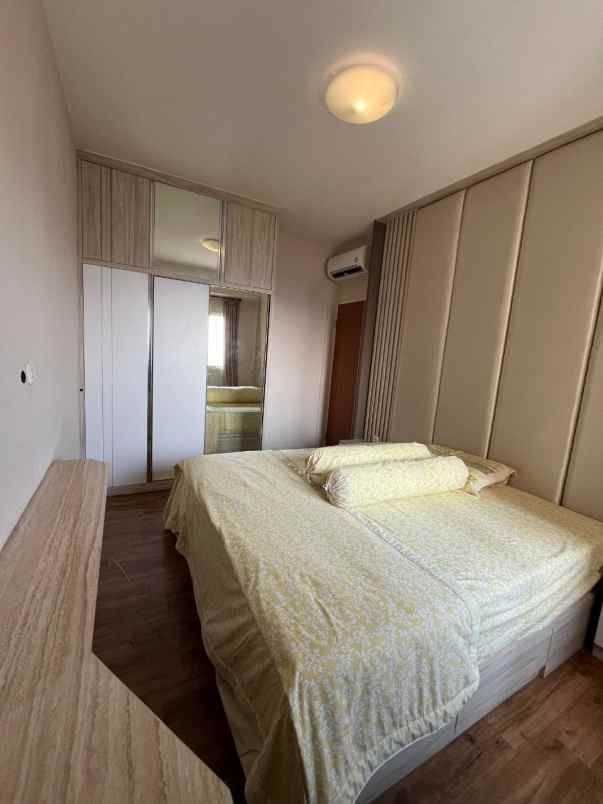 apartemen puncak dharmahusada tower a full furnish