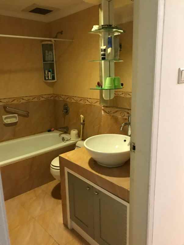 apartment batavia 2 kamar 85m furnish tower 2 13jt bln