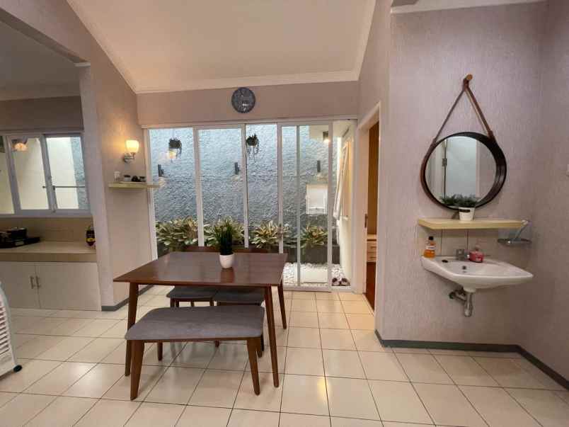 banyak sumba kota baru parahyangan