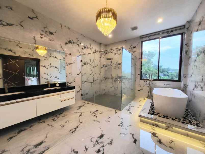 brand new luxury villa with spectacular views in bali