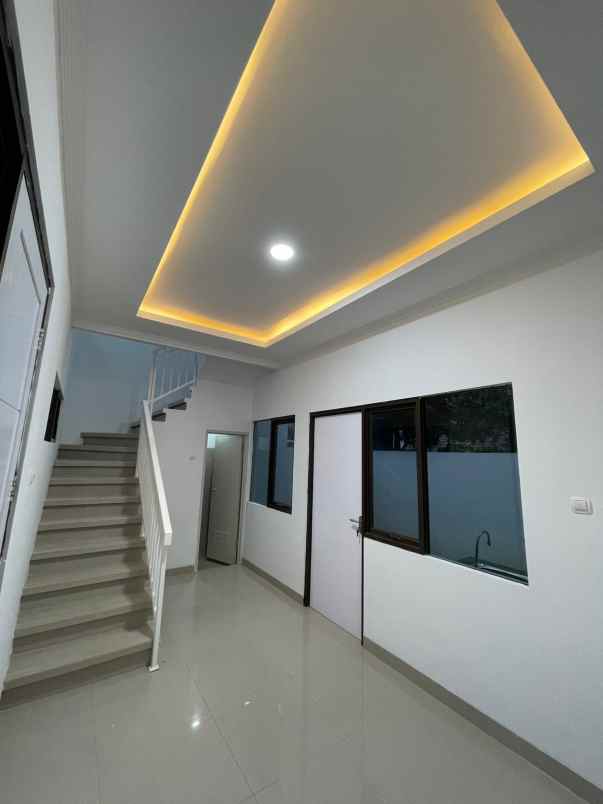 cluster 2 lt harga 700 jutaan di jatiasih