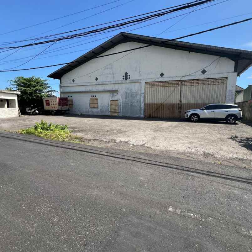 dijual 6 are jl buana kubu gg boni tegal harum depasar