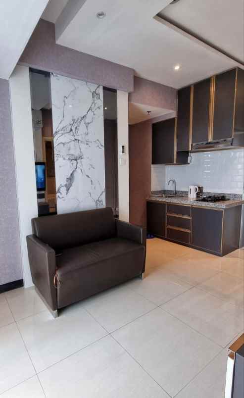 dijual apartemen amor pakuwon city