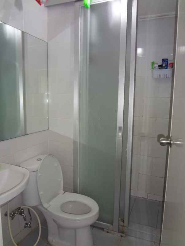 dijual apartemen eastcost tower saphire lantai 7