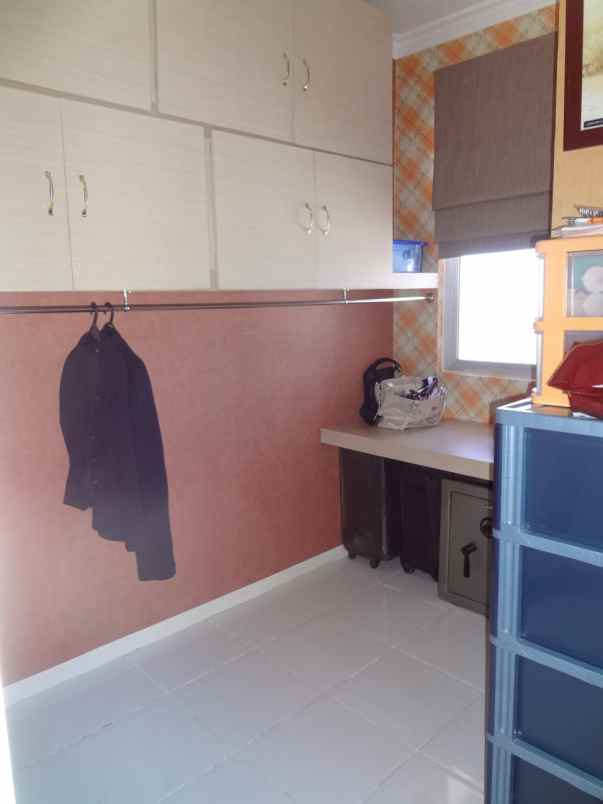 dijual apartemen eastcost tower saphire lantai 7