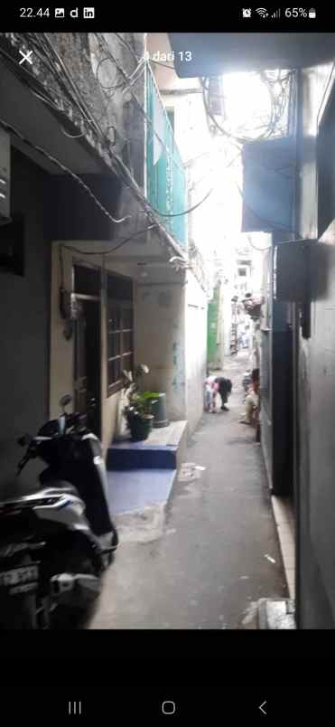 dijual cepat rumah kebon baru