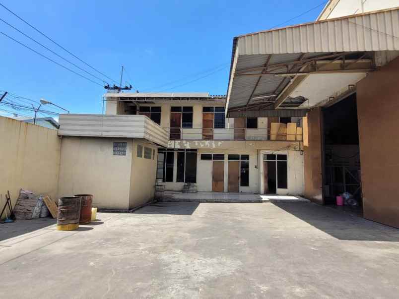 dijual disewakan gudang di margomulyo surabaya