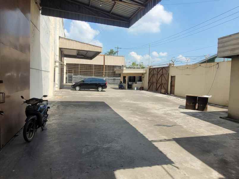 dijual disewakan gudang di margomulyo surabaya