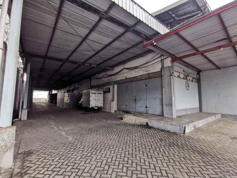 dijual disewakan gudang ex pabrik di singosari malang