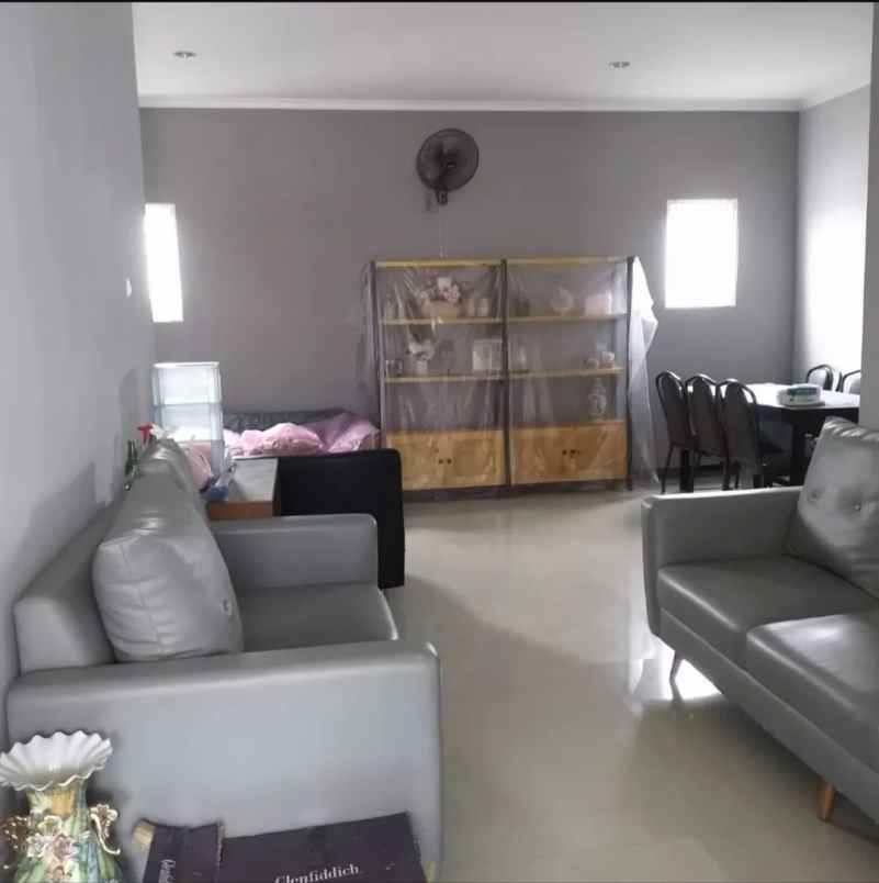 dijual disewakan rumah di tambak cemandi sidoarjo