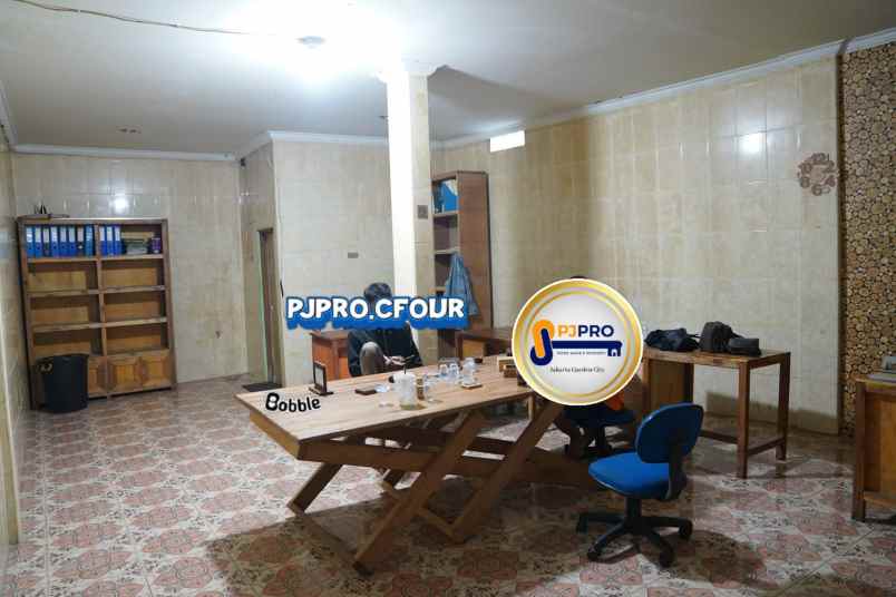 dijual gudang bagus dan aman