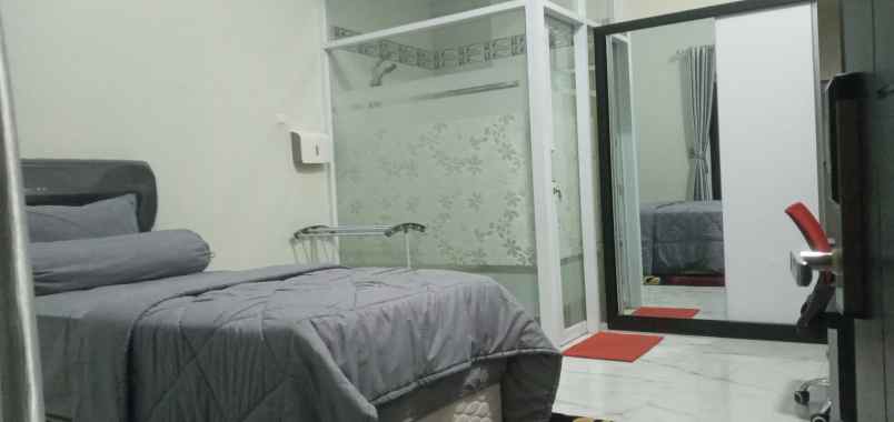 dijual kost jl gunung sewu jebres solo