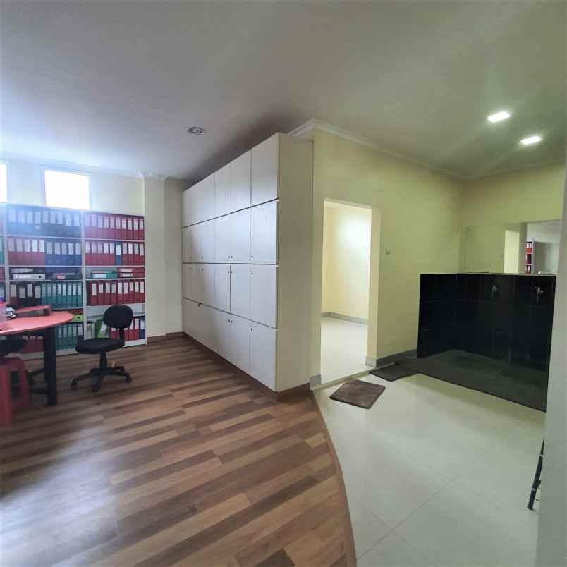 dijual ruko gudang kantor jalan inspeksi kalimalang