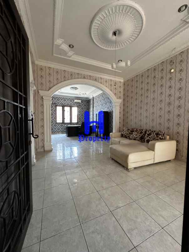 dijual ruko gudang kantor jalan pembangunan iv