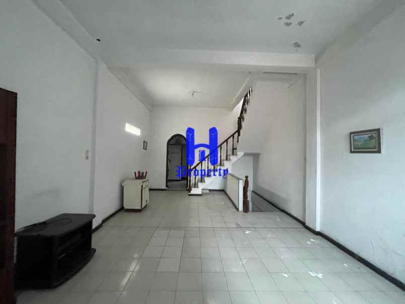 dijual ruko gudang kantor jalan semarang pusat bisnis