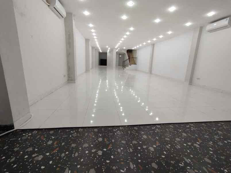 dijual ruko gudang kantor kalicacing salatiga