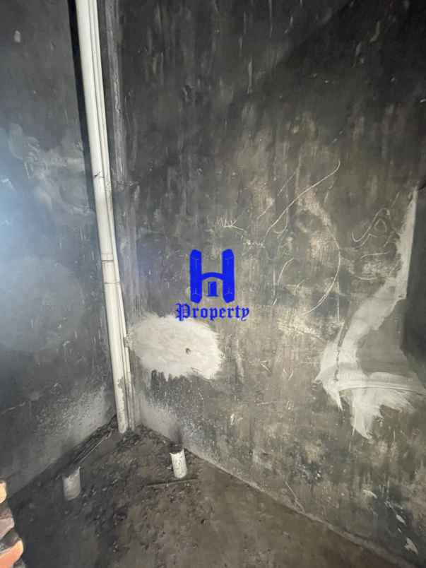 dijual ruko gudang kantor komplek royal monaco jalan