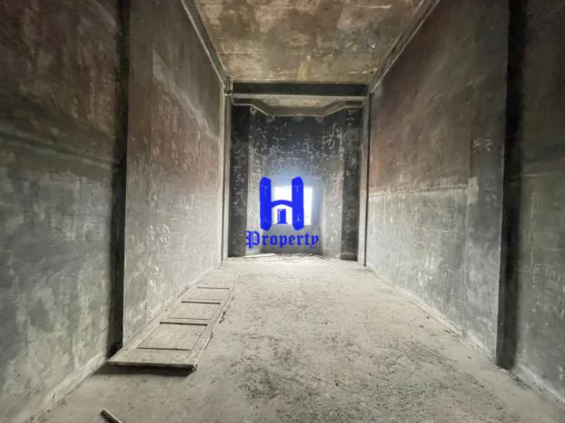 dijual ruko gudang kantor komplek royal monaco jalan