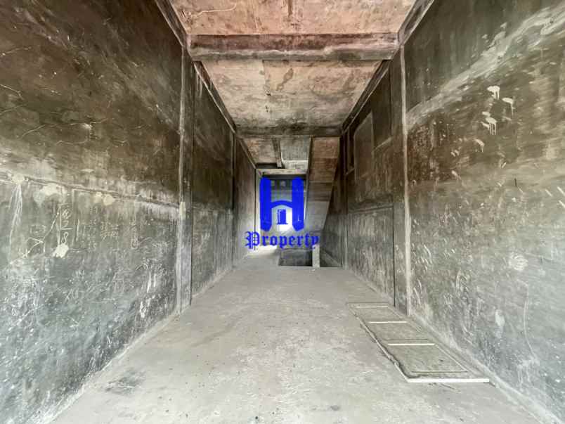 dijual ruko gudang kantor komplek royal monaco jalan