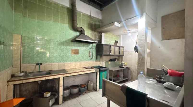 dijual ruko gudang kantor raya nginden semolo