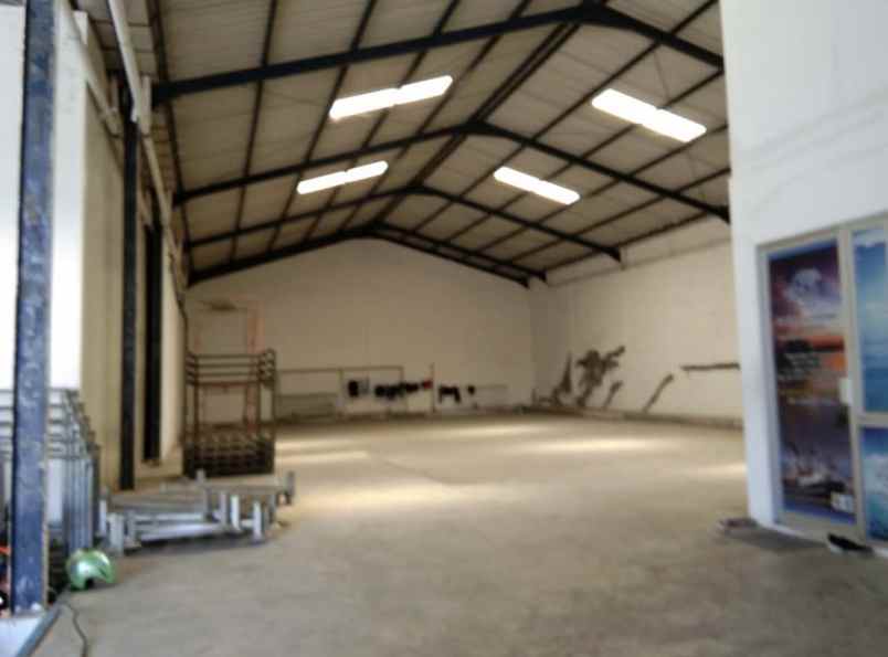 dijual ruko gudang kantor safe n lock rangkah kidul