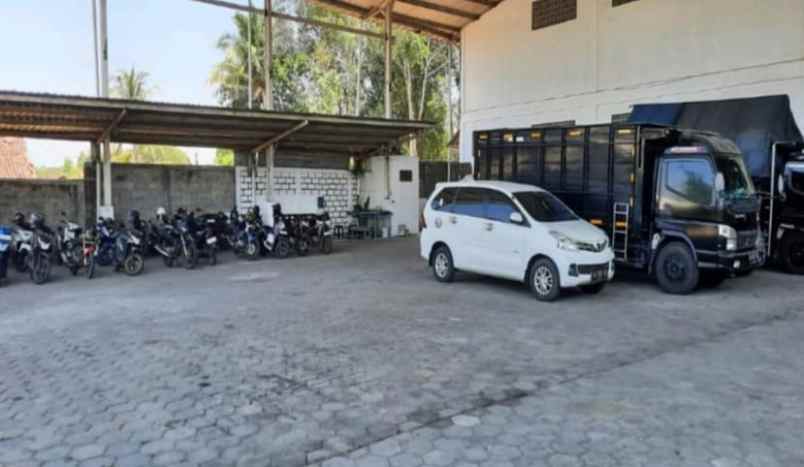 dijual ruko gudang kantor sleman barat yogyakarta