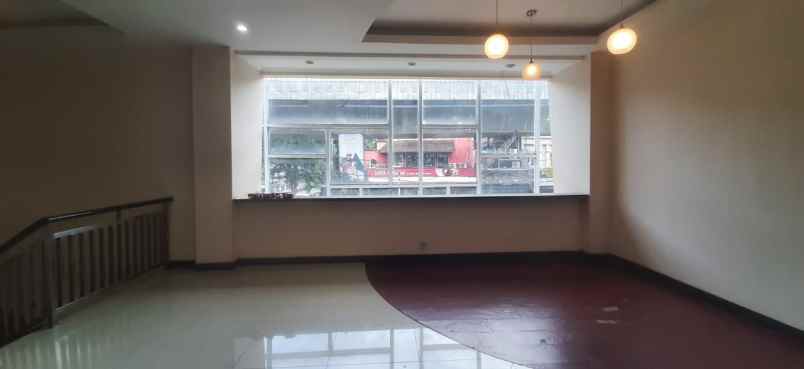 dijual ruko gudang kantor wolter monginsidi