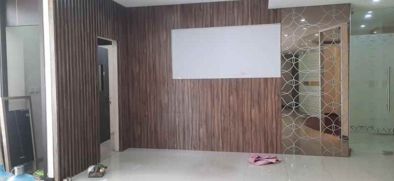 dijual ruko gudang kantor wolter monginsidi