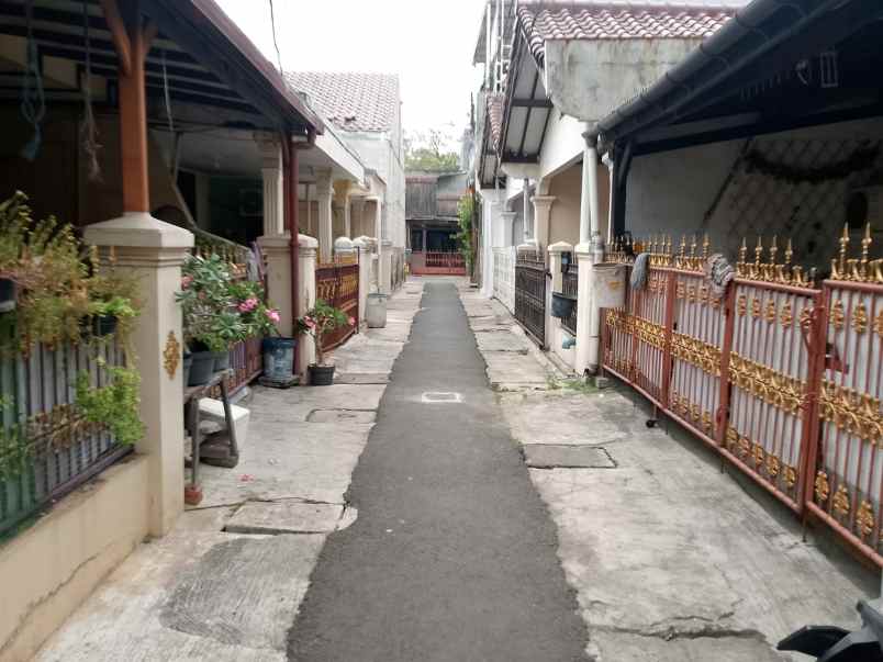 dijual rumah aneka elok cakung jakarta