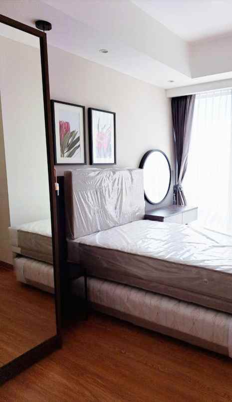 dijual rumah apartemen grand sungkono