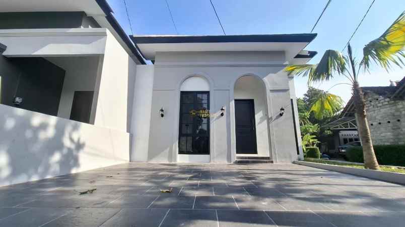 dijual rumah bangunjiwo kec kasihan kab