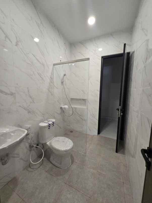 dijual rumah baruk utara