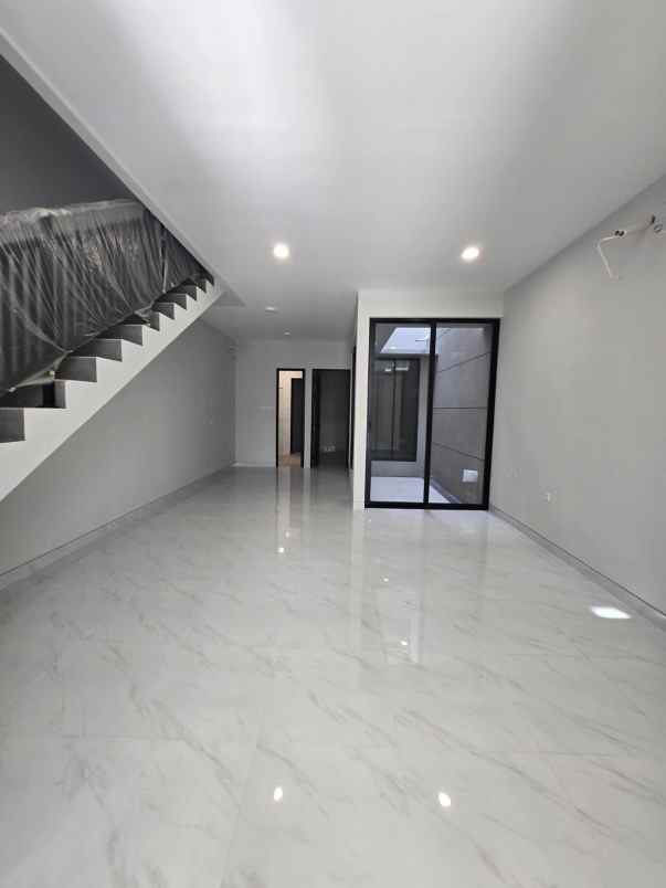 dijual rumah baruk utara