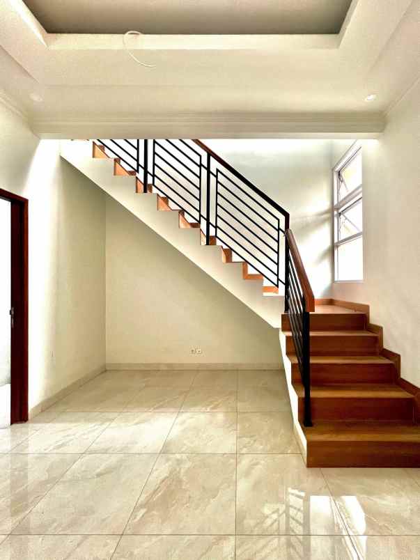 dijual rumah batu ampar condet jaktim