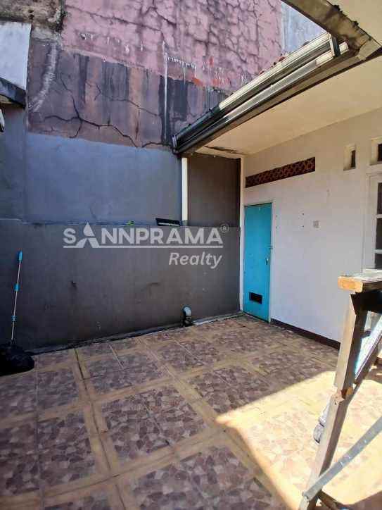 dijual rumah bella casa residence