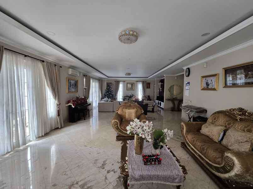 dijual rumah bencongan