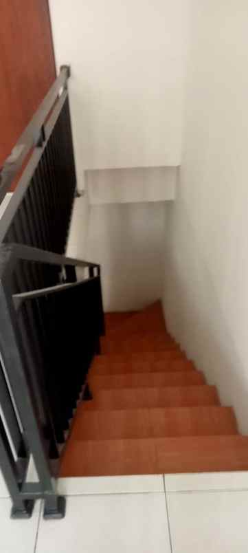 dijual rumah bintaro