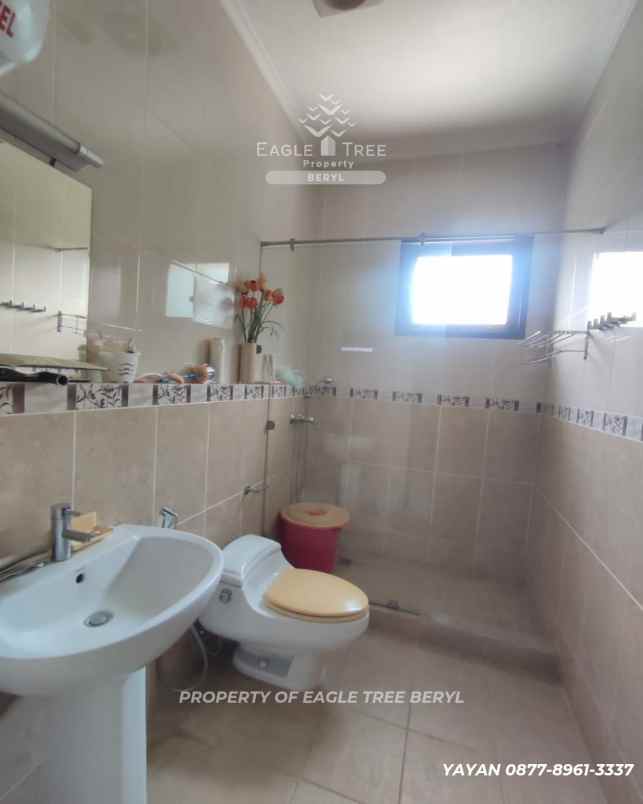 dijual rumah bintaro sek 9 tangsel