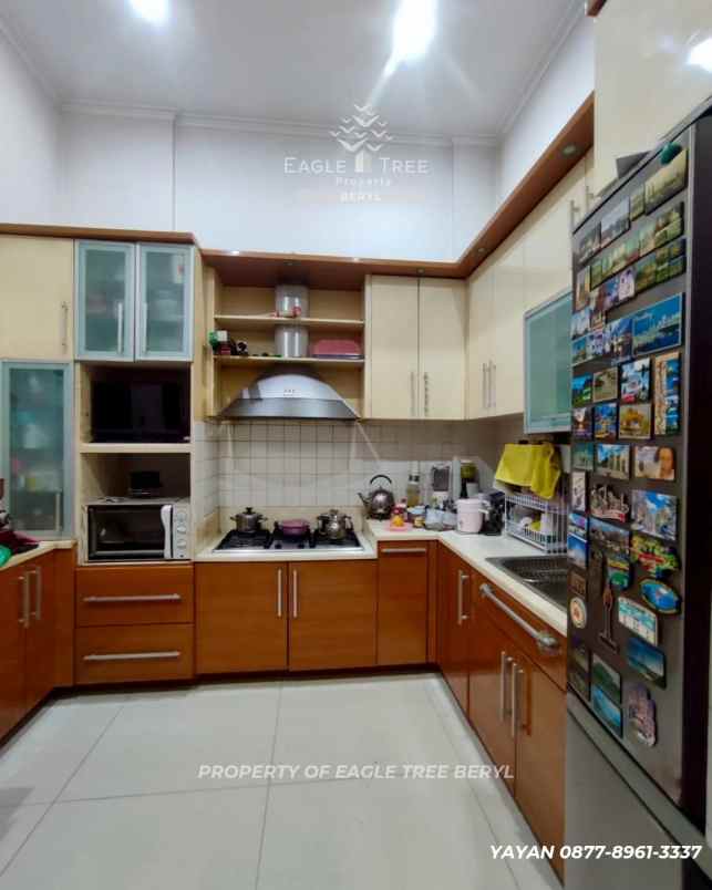 dijual rumah bintaro sek 9 tangsel